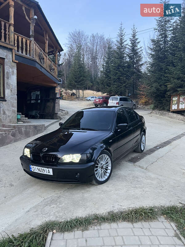 Седан BMW 3 Series 2004 в Чернівцях