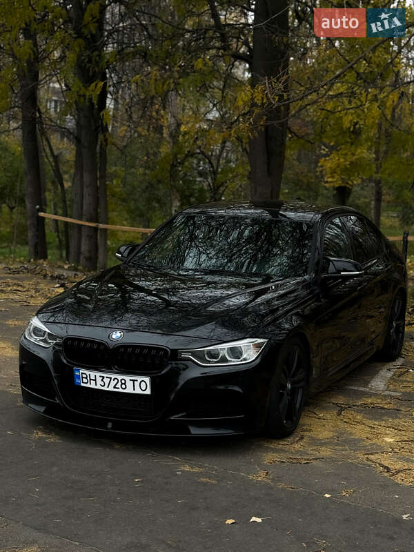 Седан BMW 3 Series 2015 в Одессе