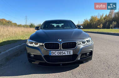 Седан BMW 3 Series 2018 в Львові