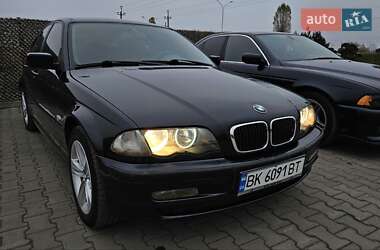 Седан BMW 3 Series 1999 в Вараше