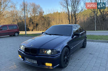 Седан BMW 3 Series 1996 в Новояворовске