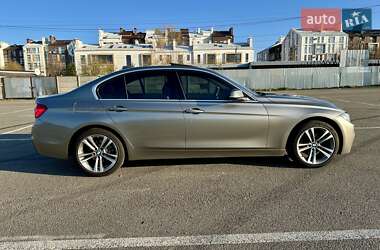 Седан BMW 3 Series 2018 в Киеве