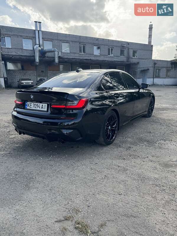 Седан BMW 3 Series 2020 в Днепре