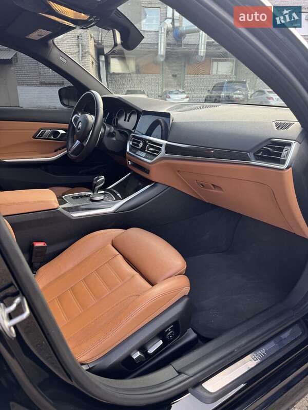 Седан BMW 3 Series 2020 в Днепре