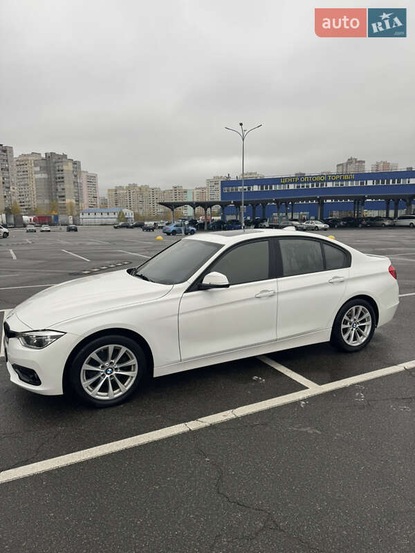 Седан BMW 3 Series 2018 в Києві фото 9 Седан BMW 3 Series 2018 в Києві