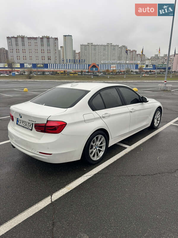 Седан BMW 3 Series 2018 в Києві фото 13 Седан BMW 3 Series 2018 в Києві