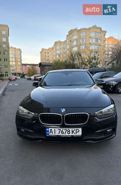 Седан BMW 3 Series 2015 в Киеве