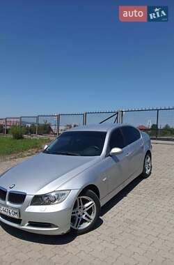 Седан BMW 3 Series 2005 в Бориславі