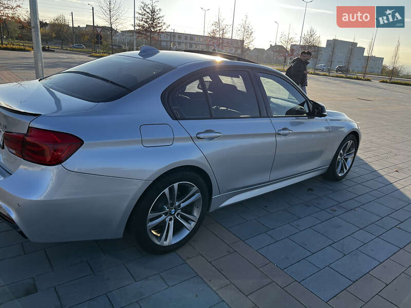 Седан BMW 3 Series 2015 в Одессе
