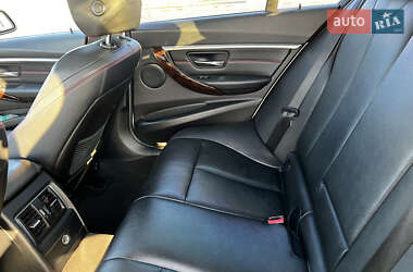Седан BMW 3 Series 2015 в 