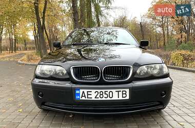 Седан BMW 3 Series 2004 в Кривому Розі