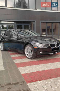 Седан BMW 3 Series 2014 в Киеве