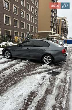 Седан BMW 3 Series 2006 в Киеве