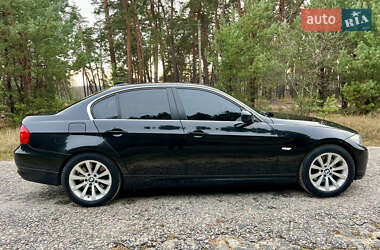 Седан BMW 3 Series 2010 в Сумах