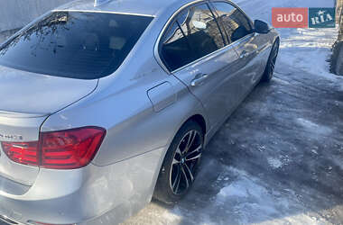 Седан BMW 3 Series 2013 в Калиновке