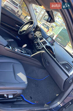 Седан BMW 3 Series 2016 в Києві