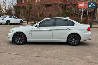 Седан BMW 3 Series 2011 в Харькове