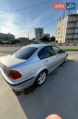 Седан BMW 3 Series 2001 в Ізмаїлі