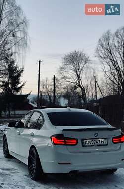 Седан BMW 3 Series 2014 в Емильчине