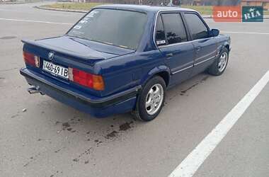 Седан BMW 3 Series 1986 в Косове