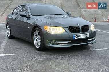 Купе BMW 3 Series 2010 в Києві