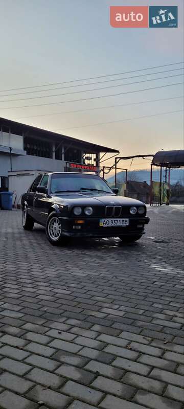 Седан BMW 3 Series 1987 в Хусте