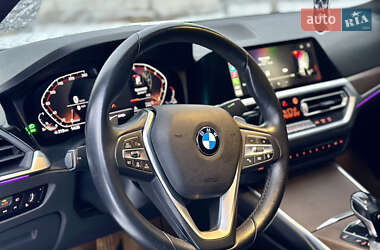 Седан BMW 3 Series 2019 в Харкові