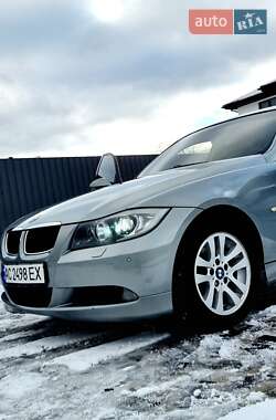 Седан BMW 3 Series 2005 в Киеве