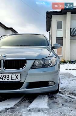 Седан BMW 3 Series 2005 в Киеве