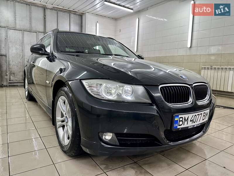 Универсал BMW 3 Series 2010 в Сумах