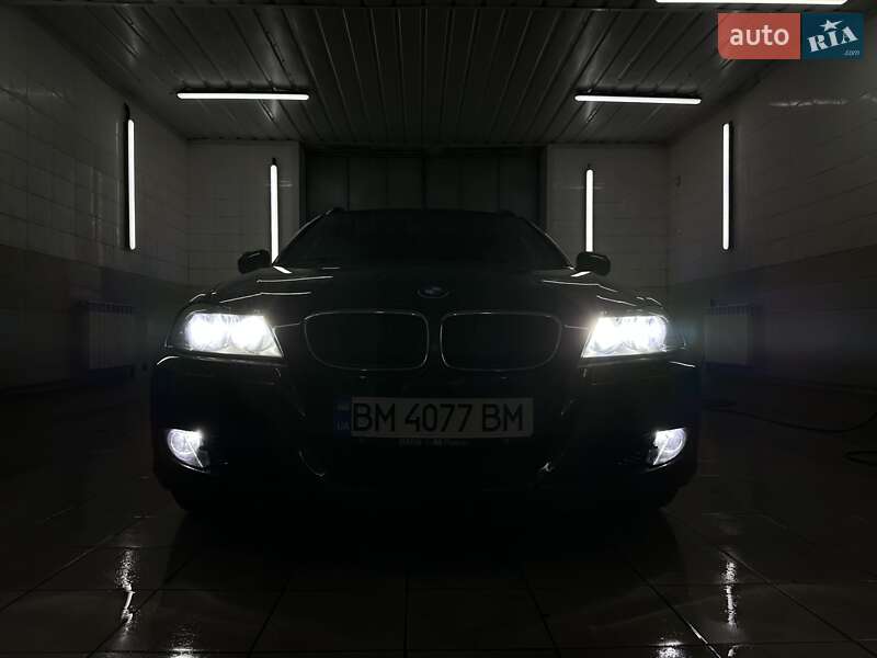 Универсал BMW 3 Series 2010 в Сумах