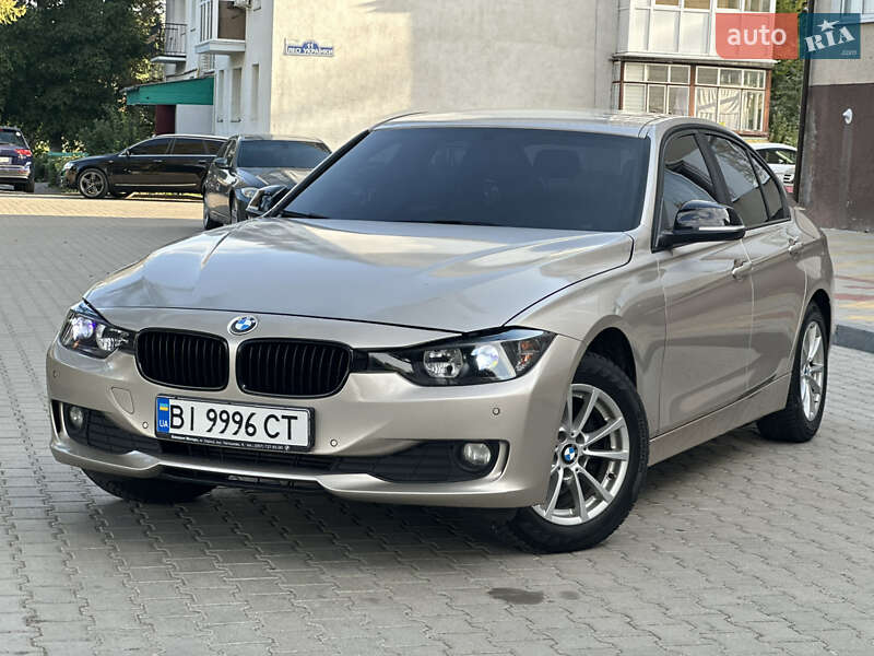 Седан BMW 3 Series 2013 в Звягеле