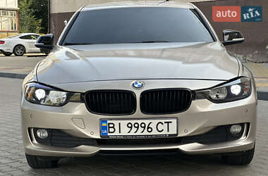 Седан BMW 3 Series 2013 в Звягеле