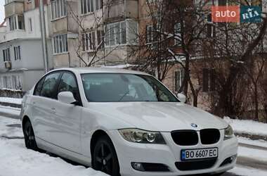 Седан BMW 3 Series 2009 в Тернополе