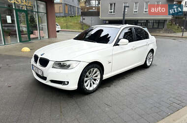 Седан BMW 3 Series 2010 в Львове