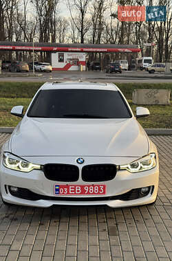 Седан BMW 3 Series 2015 в Луцьку