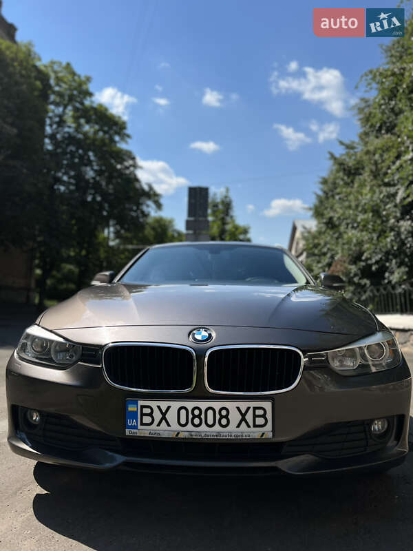 Седан BMW 3 Series 2014 в Києві