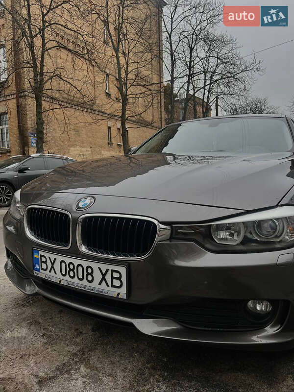 Седан BMW 3 Series 2014 в Києві