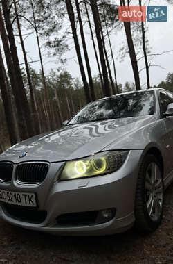 Универсал BMW 3 Series 2011 в Старой Выжевке