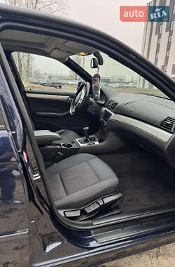 Седан BMW 3 Series 2004 в 