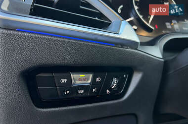 Седан BMW 3 Series 2019 в 