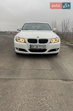 Универсал BMW 3 Series 2012 в Ровно