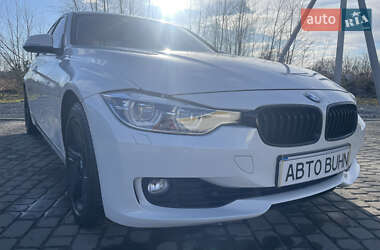 Седан BMW 3 Series 2014 в Львові