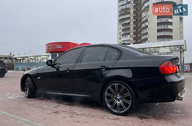 Седан BMW 3 Series 2011 в Рівному