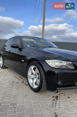 Седан BMW 3 Series 2007 в Великих Мостах