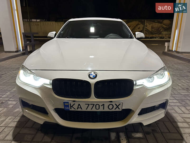 Седан BMW 3 Series 2018 в Києві