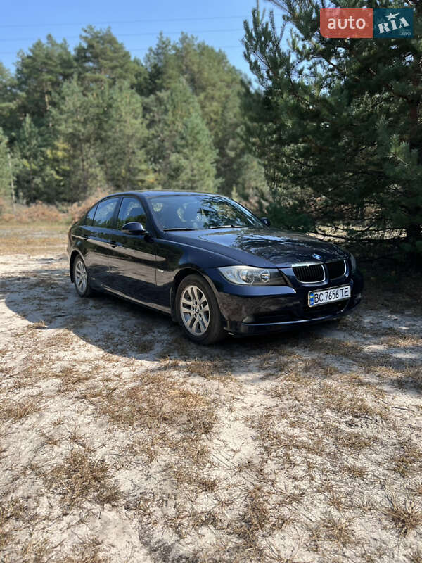 Седан BMW 3 Series 2007 в Золочеві