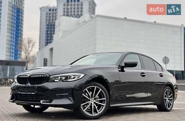 Седан BMW 3 Series 2022 в Одессе