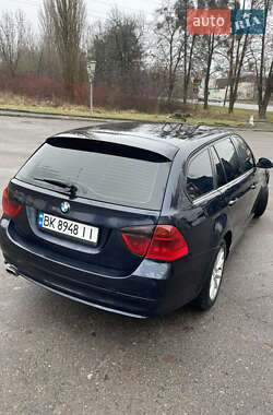 Универсал BMW 3 Series 2005 в Ровно