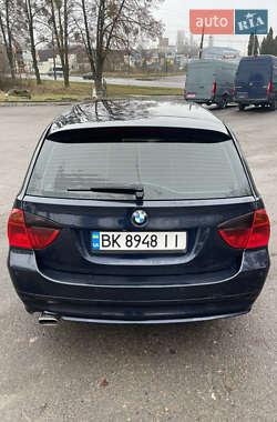 Универсал BMW 3 Series 2005 в Ровно